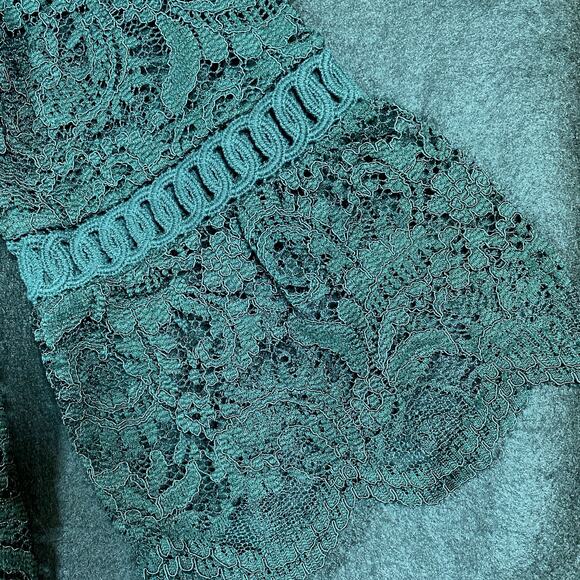 LOFT Womens Blouse Green Floral Lace Bell Sleeve Crochet Sheer Stretch XS - Picture 14 of 16